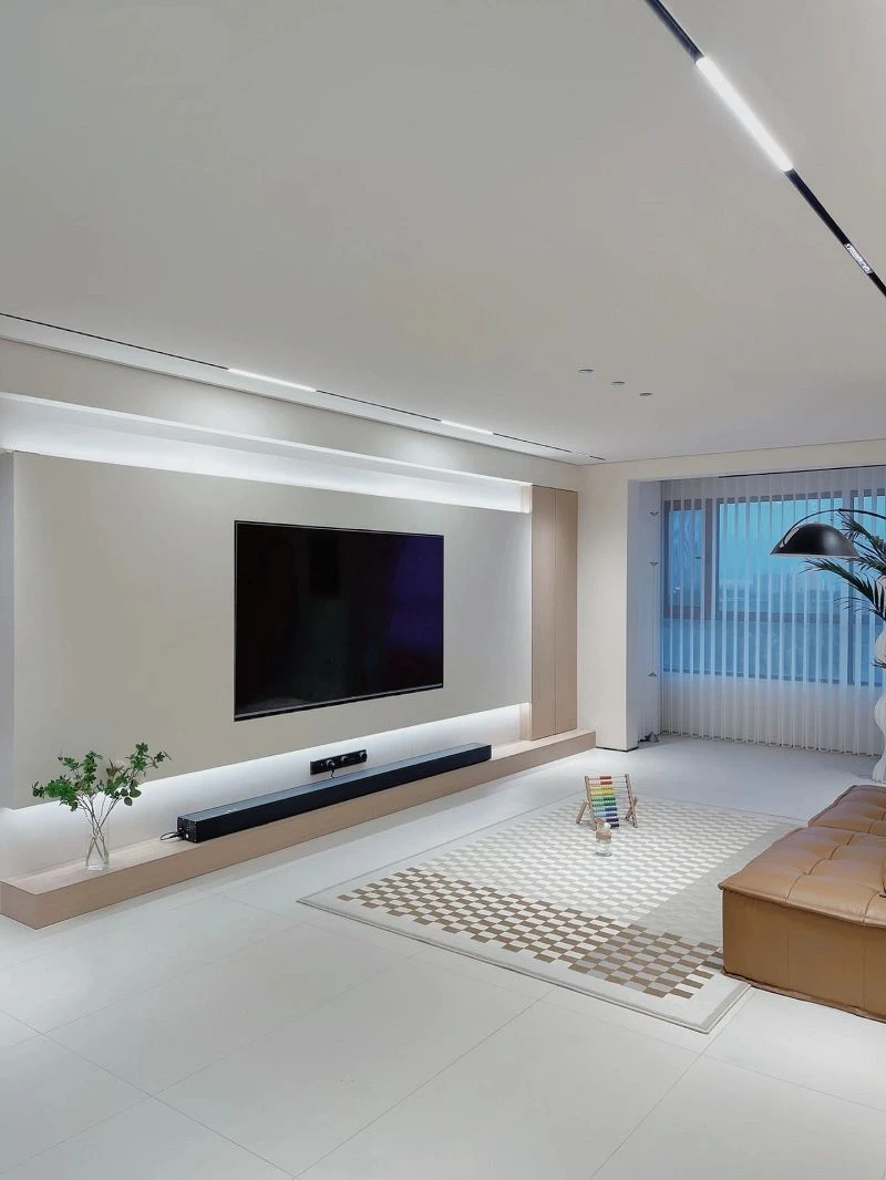 All white minimalist TV wall001 All white minimalist TV wall001